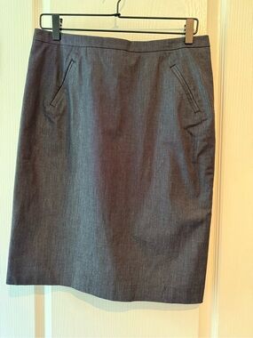 LOFT Chambray Gray Pencil Skirt with Welt Pockets